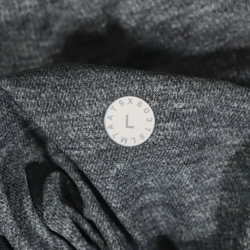 Lululemon T.H.E. Short Mens L Heathered Grey Linerless Training Gym Athletic 11